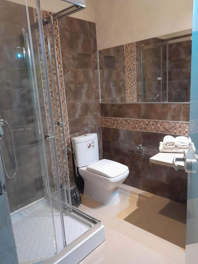 Militari Residence Hotel Chiajna Экстерьер фото